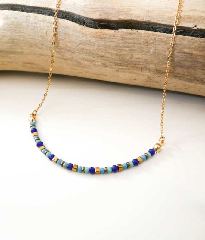 collier fin perles verre